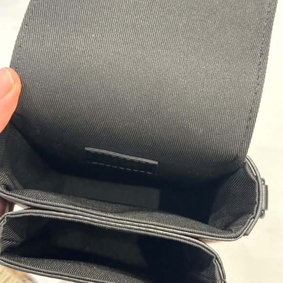 LOUIS VUITTON S-LOCK VERTICAL WALLET M82535 - Picture 7 of 7